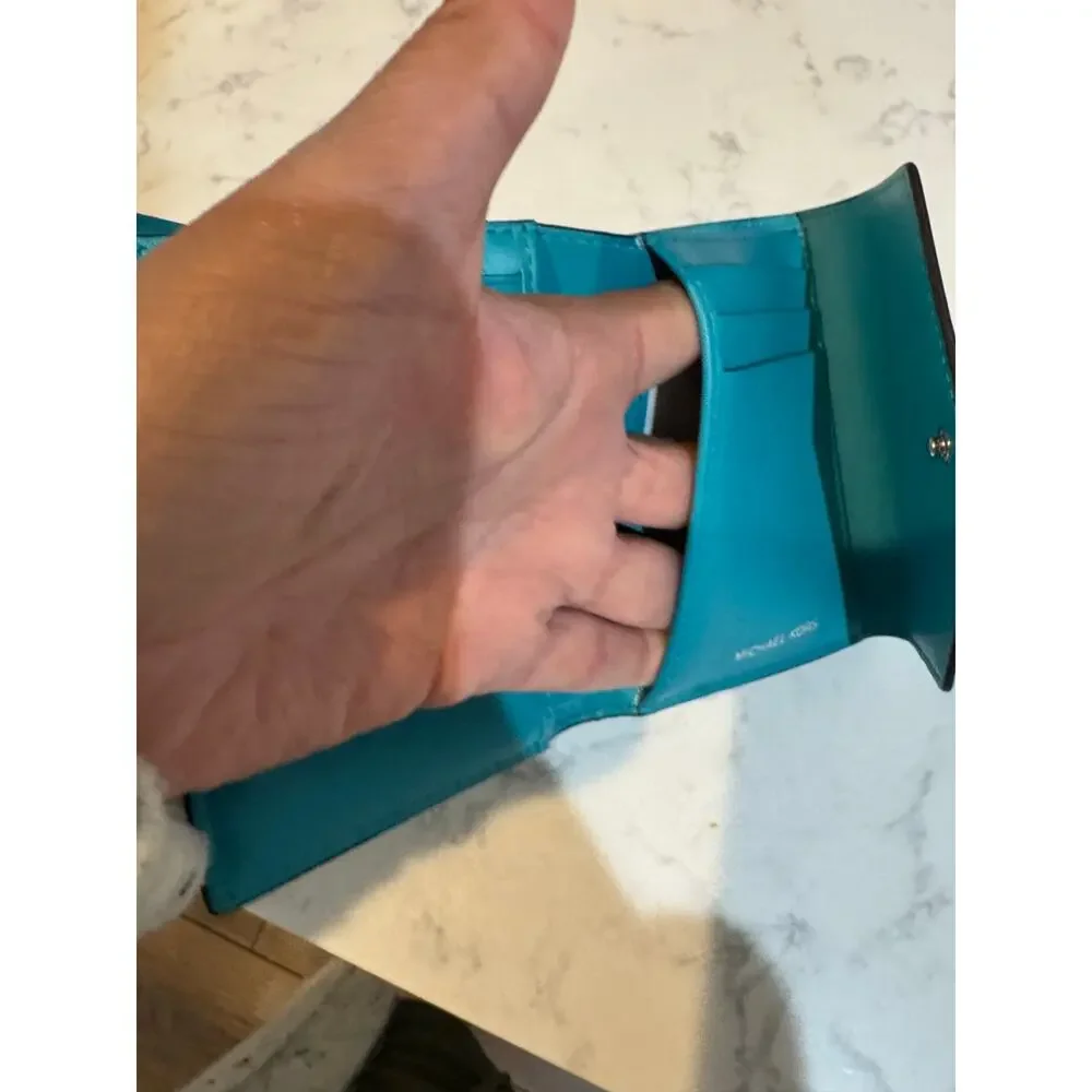 Michael Kors leather small envelope wallet snap closure turquoise 2017 preppy